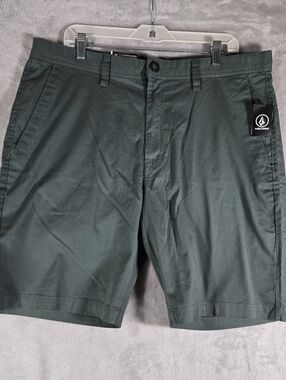 Volcom Frickin Chino Shorts Mens Size 38 Modern Straight Green 9” NWT Flat Front